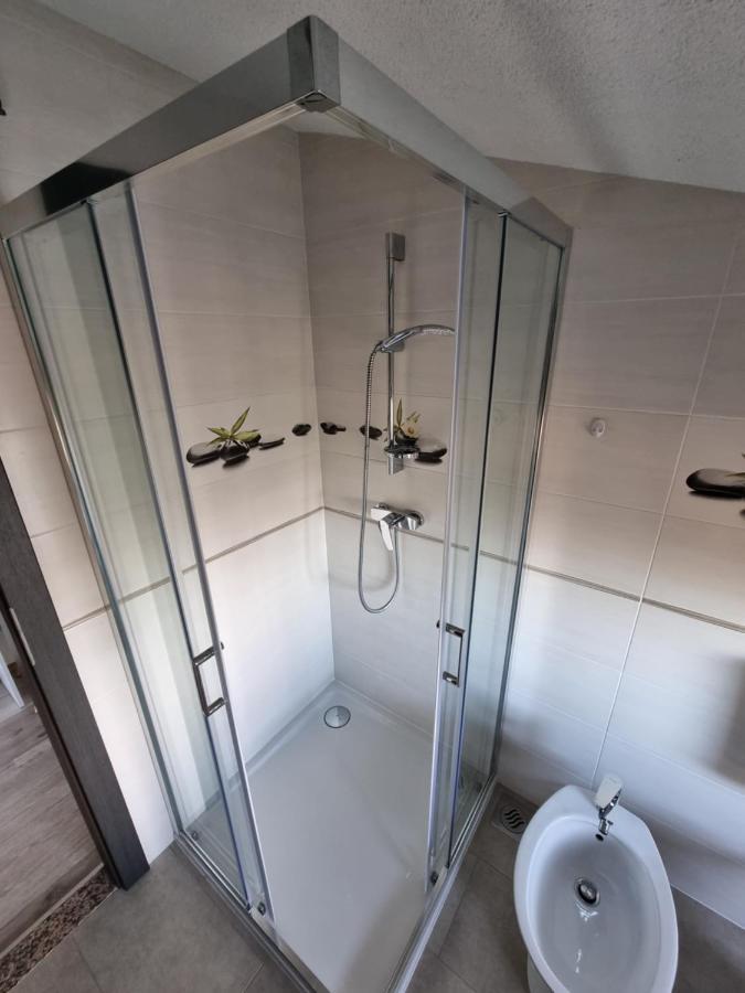 Apartment Pharos Замбратия Екстериор снимка